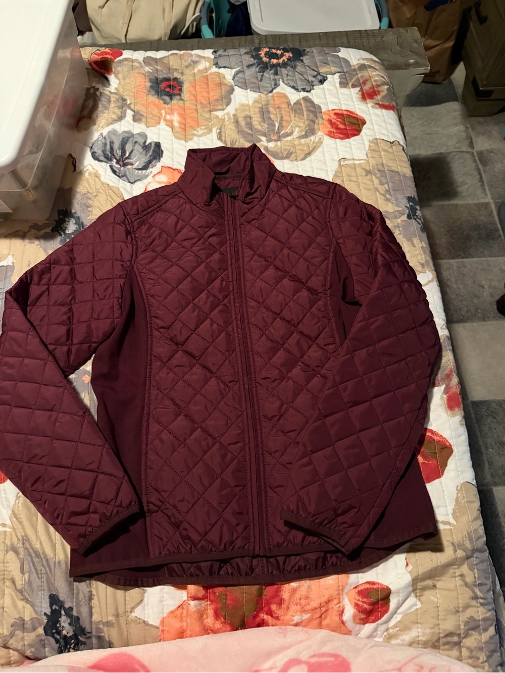 NWOT Banana Republic Lightweight Quilted Mixed Media Jacket
